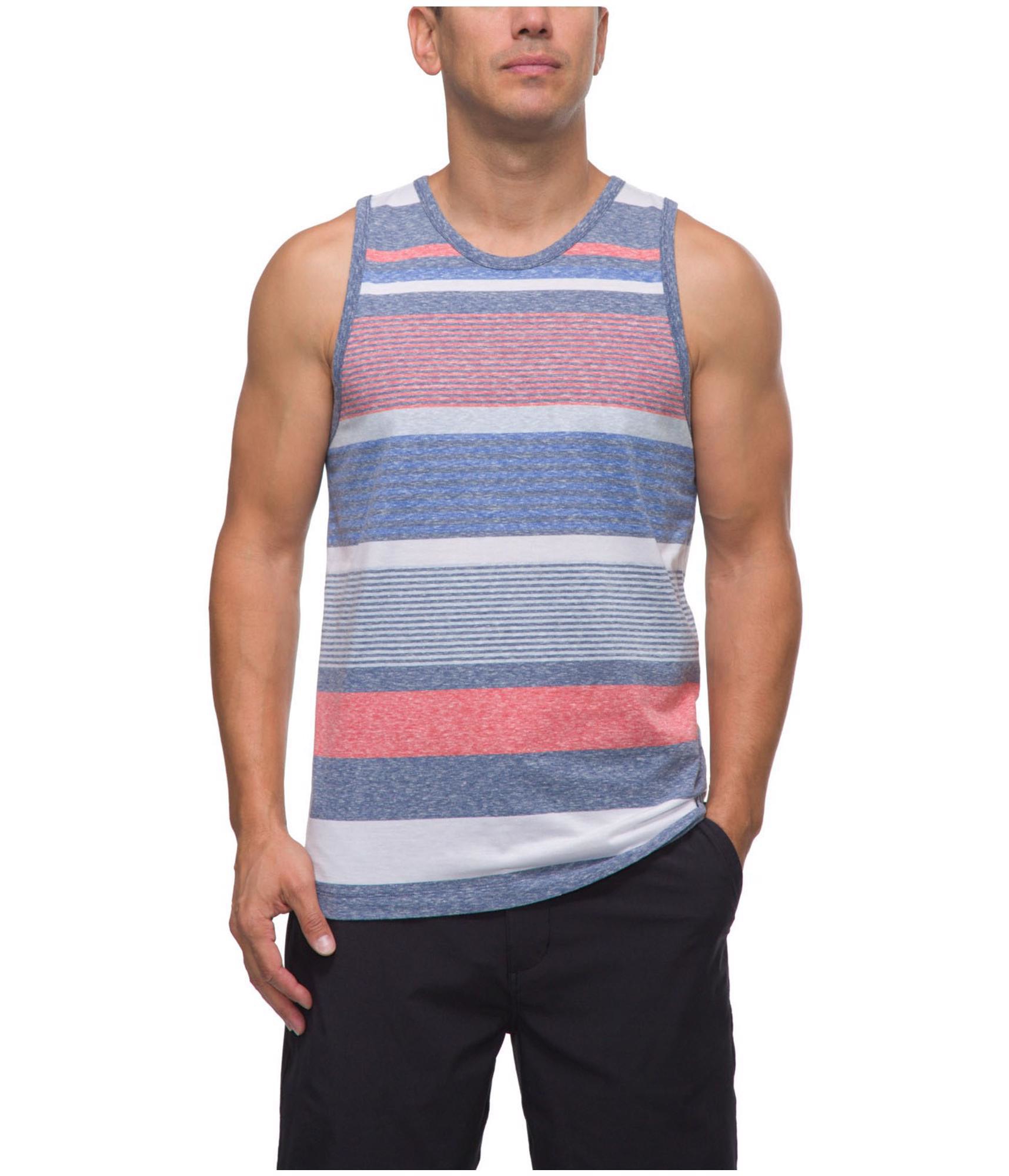 Мужская майка Reef Sparks Heather в полоску разноцветная маленькая 3090₽